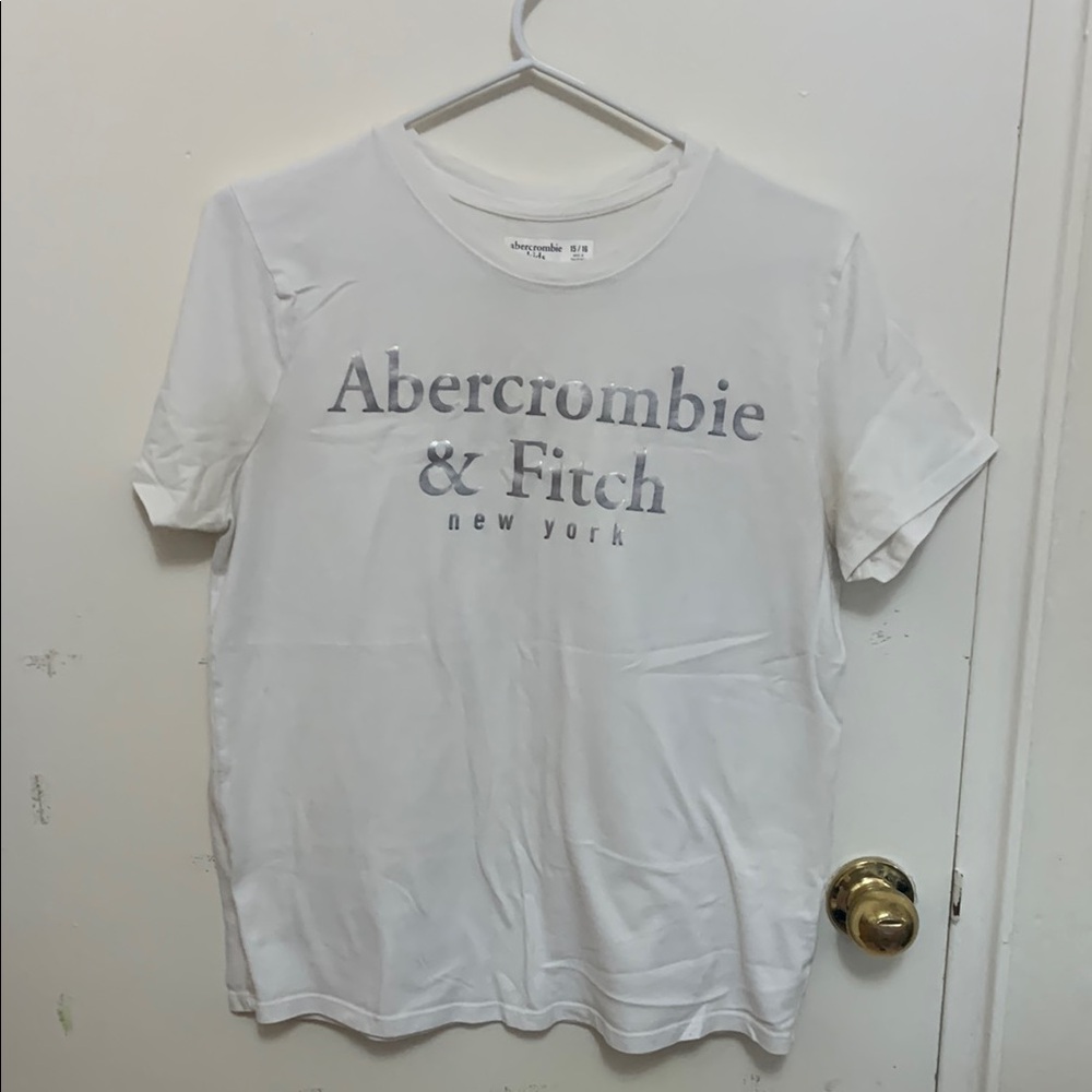 Abercrombie & Fitch White Short Sleeve Tee | Size: 14/16